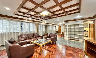 À louer 2 chambres condo à Watthana, Bangkok