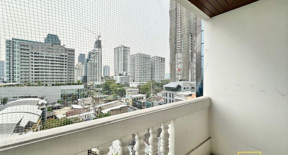 À louer 2 chambres condo à Watthana, Bangkok
