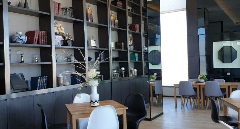 À vendre 1 chambre condo à Watthana, Bangkok