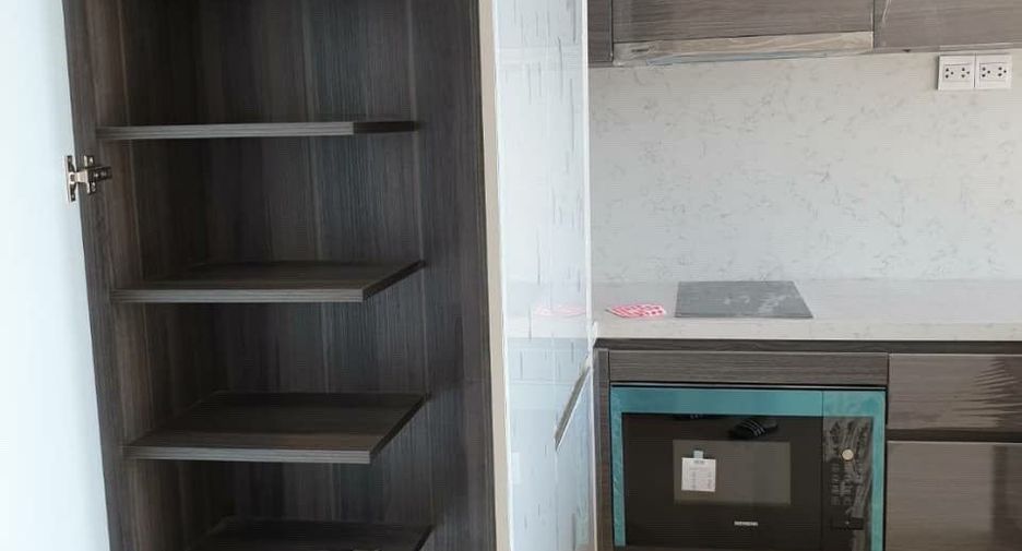 À vendre 1 chambre condo à Watthana, Bangkok