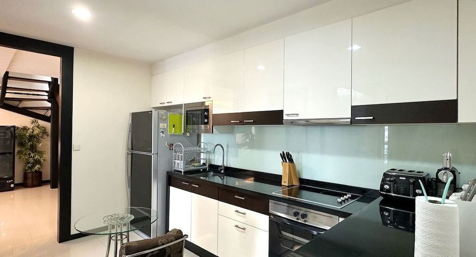 For sale 3 ベッドルーム apartment in Kathu, Phuket