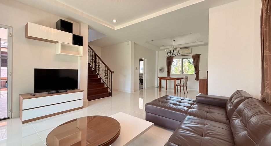 For rent 4 bedrooms house in Mae Rim, Chiang Mai