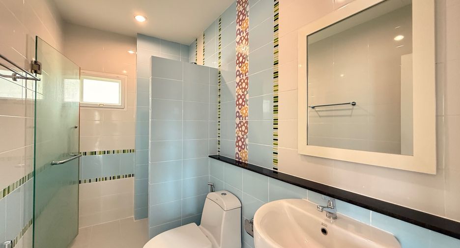 For rent 4 bedrooms house in Mae Rim, Chiang Mai