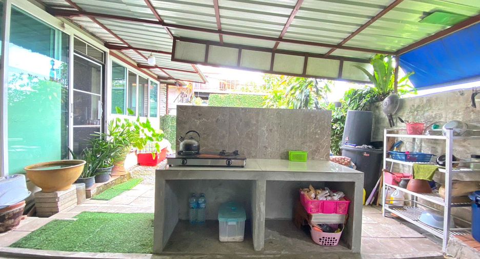 Casa en venta de 2 habitaciones en Khlong Sam Wa, Bangkok