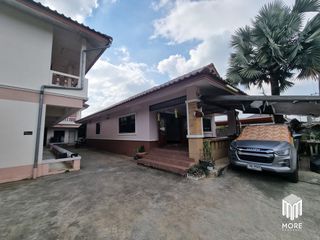 Gewerbefläche zum Kauf mit 14 Zimmer in San Kamphaeng, Chiang Mai