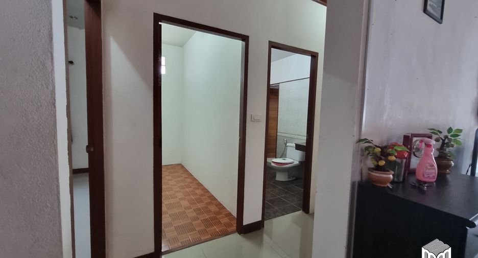 For sale 14 ベッドルーム retail Space in San Kamphaeng, Chiang Mai