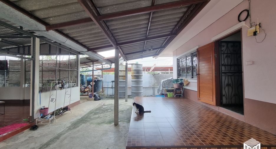For sale 14 ベッドルーム retail Space in San Kamphaeng, Chiang Mai