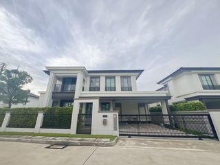 For sale 4 Beds house in Mueang Pathum Thani, Pathum Thani