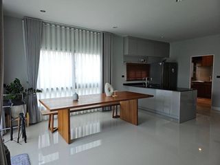For sale 4 Beds house in Mueang Pathum Thani, Pathum Thani