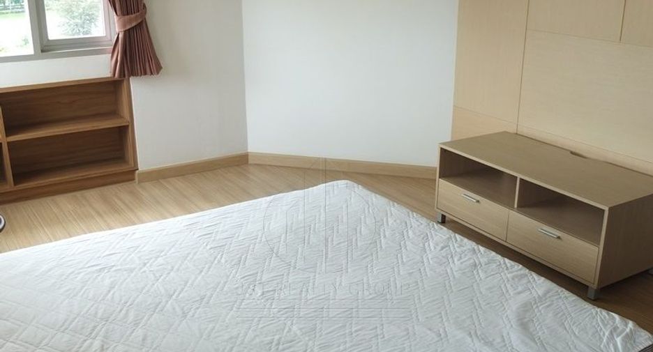 Condo en alquiler de 2 habitaciones en Khlong Toei, Bangkok