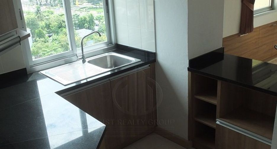 Condo en alquiler de 2 habitaciones en Khlong Toei, Bangkok
