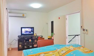 For sale 3 bedrooms townhouse in Prawet, Bangkok