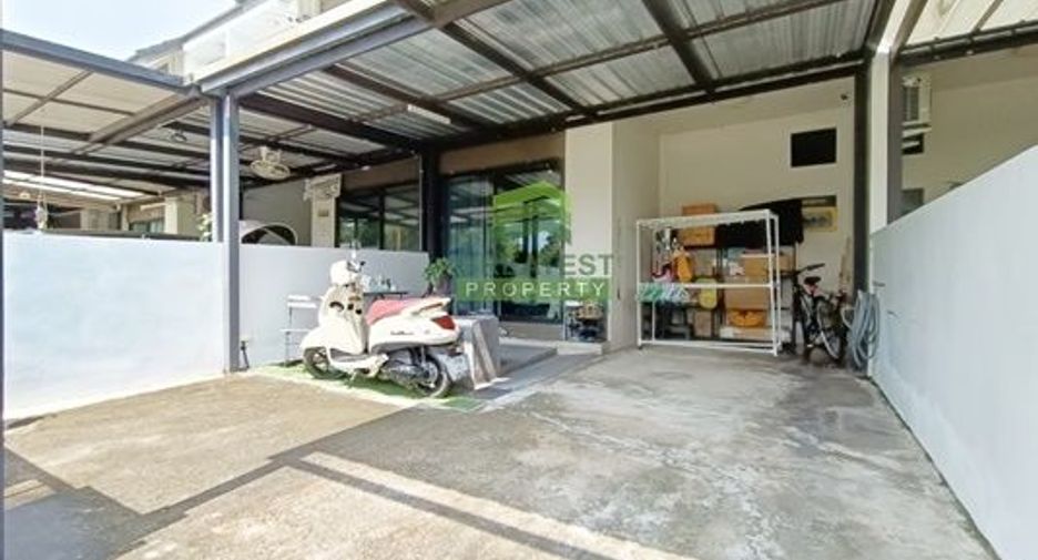 For sale 2 bedrooms townhouse in Bang Phli, Samut Prakan