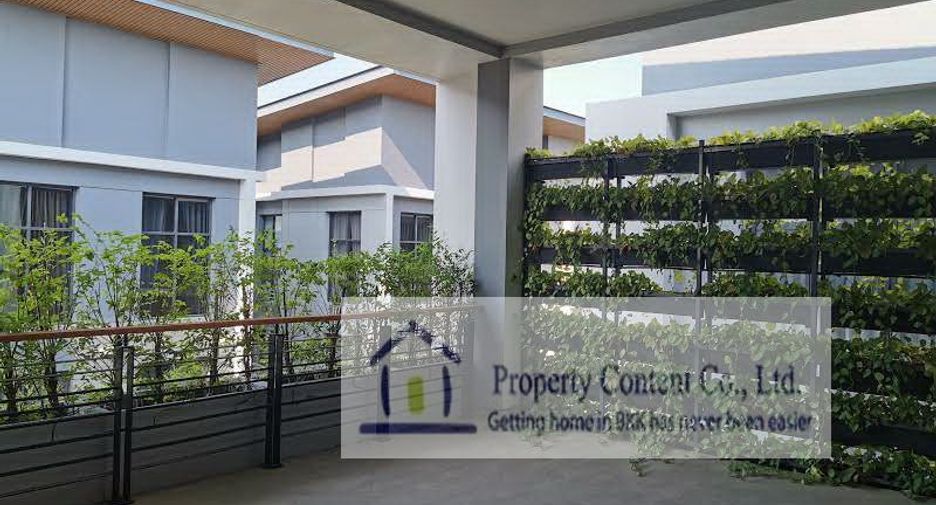 For rent 5 bedrooms house in Bang Na, Bangkok