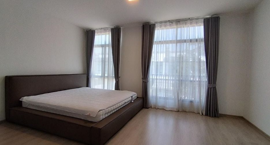 For rent and for sale 2 bedrooms townhouse in Bang Phli, Samut Prakan