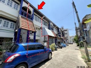 For sale 2 bedrooms townhouse in Mueang Lampang, Lampang