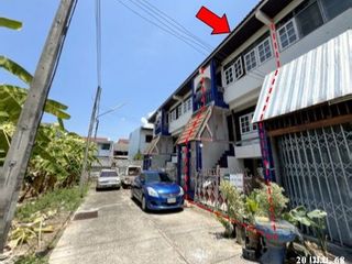 For sale 2 bedrooms townhouse in Mueang Lampang, Lampang