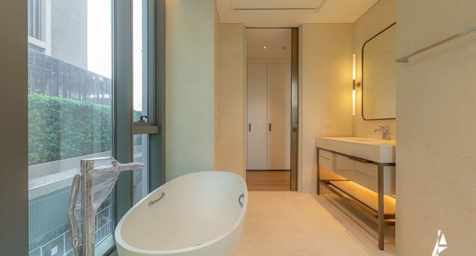 Condo en venta de 2 habitaciones en Pathum Wan, Bangkok