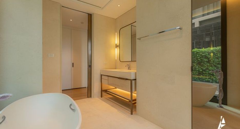 Condo en venta de 2 habitaciones en Pathum Wan, Bangkok