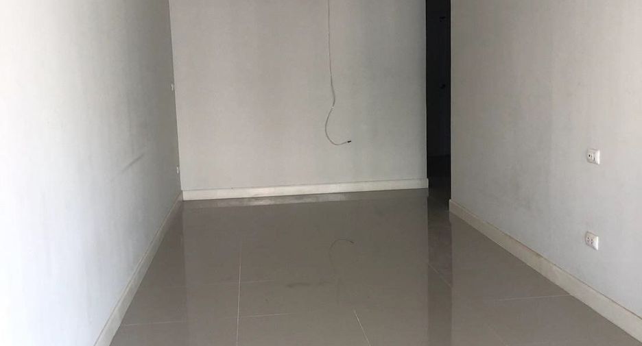 For sale 2 bed townhouse in Kabin Buri, Prachin Buri