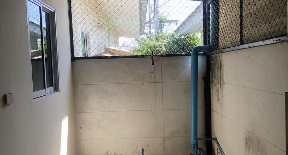For sale 2 bed townhouse in Kabin Buri, Prachin Buri