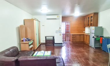 Wohnung zum Kauf mit 1 Zimmer in Sathon, Bangkok
