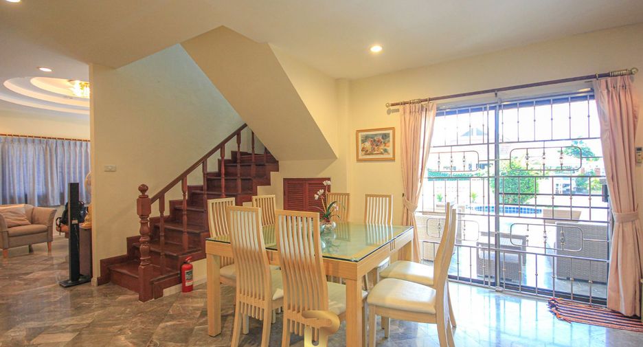 For sale 3 bedrooms villa in Cha Am, Phetchaburi