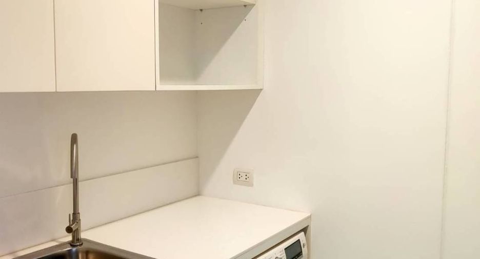 À louer et à vendre 2 chambres condo à Pathum Wan, Bangkok