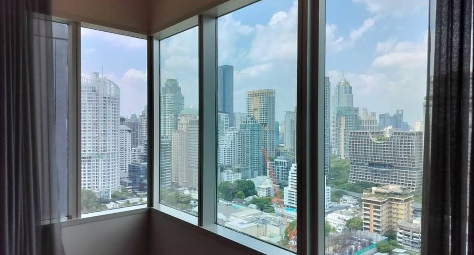 À louer et à vendre 2 chambres condo à Pathum Wan, Bangkok