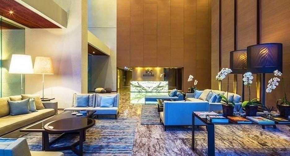 À louer et à vendre 2 chambres condo à Pathum Wan, Bangkok