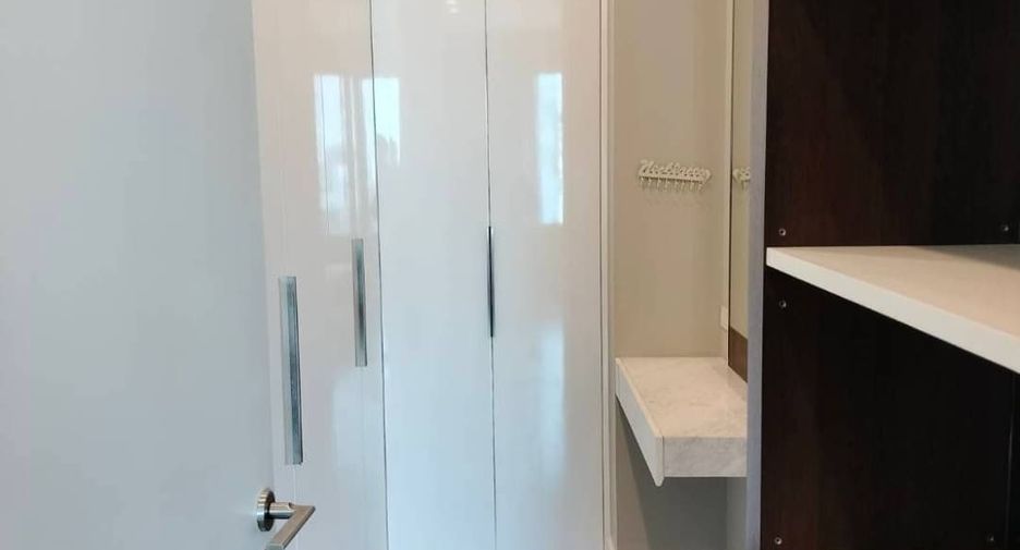 À louer et à vendre 2 chambres condo à Pathum Wan, Bangkok