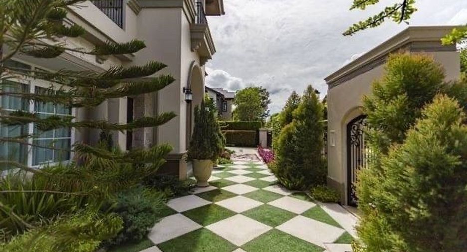 À louer 4 chambres maison à Bang Phli, Samut Prakan