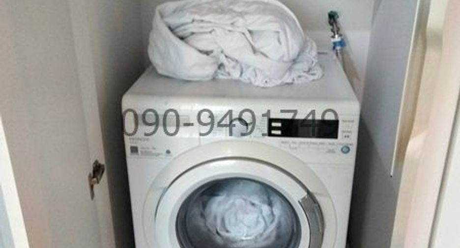 For rent 2 bedrooms condo in Thon Buri, Bangkok