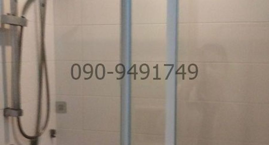 For rent 2 bedrooms condo in Thon Buri, Bangkok
