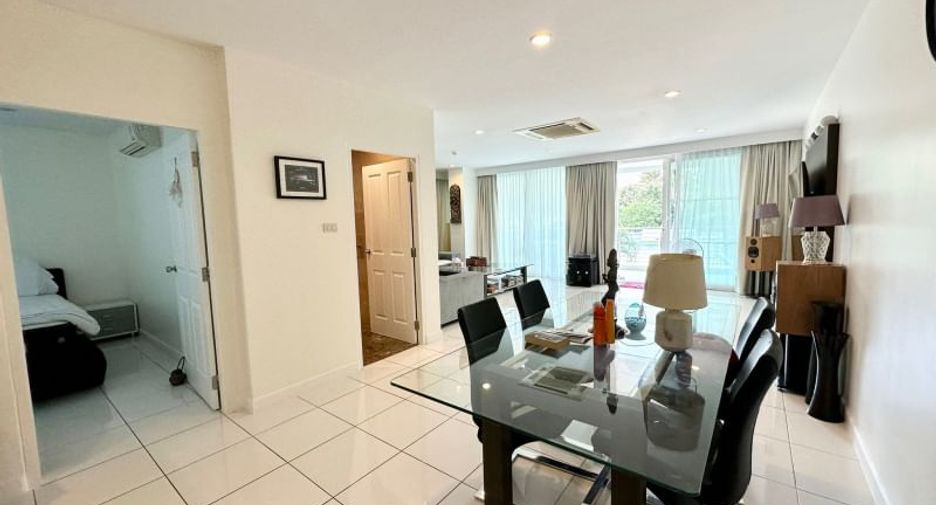 For sale 2 bed apartment in Pratumnak, Pattaya