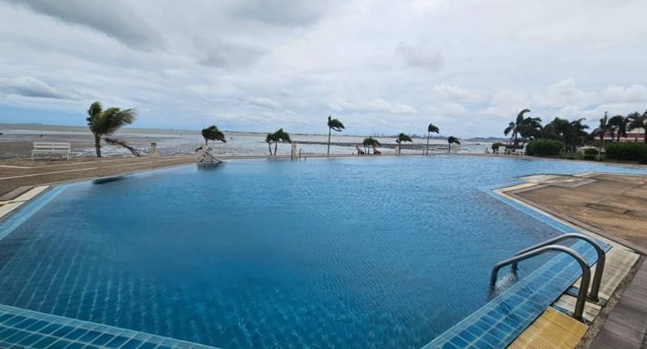 For sale 2 bedrooms condo in Bang Lamung, Chonburi