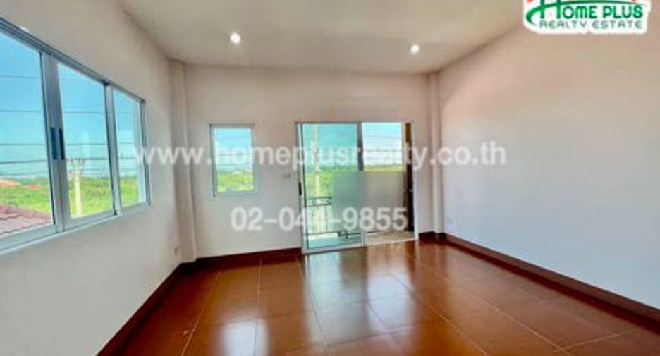 For sale 3 bedrooms retail Space in Mueang Ang Thong, Ang Thong
