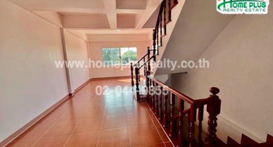 For sale 3 bedrooms retail Space in Mueang Ang Thong, Ang Thong