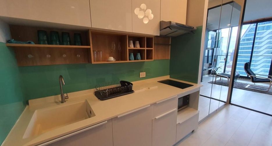 Condo en alquiler de 1 habitaciones en Pathum Wan, Bangkok