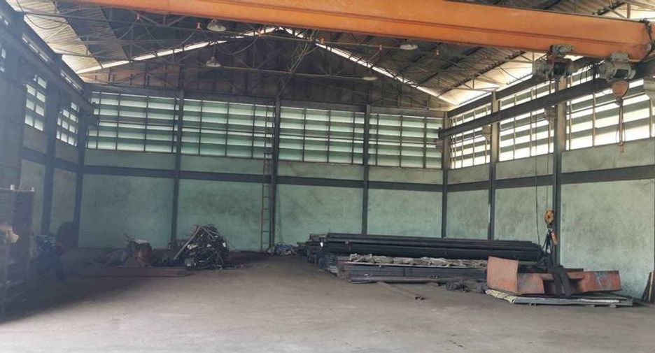 For rent 3 bed warehouse in Bang Phli, Samut Prakan