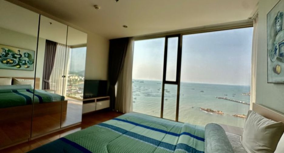 For rent 2 bedrooms condo in Si Racha, Chonburi