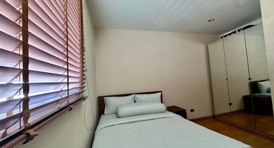 For rent 2 bedrooms condo in Si Racha, Chonburi