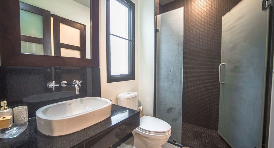Haus zur Miete mit 2 Zimmer in Mueang Phuket, Phuket