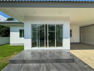 For sale 2 bedrooms house in Saraphi, Chiang Mai
