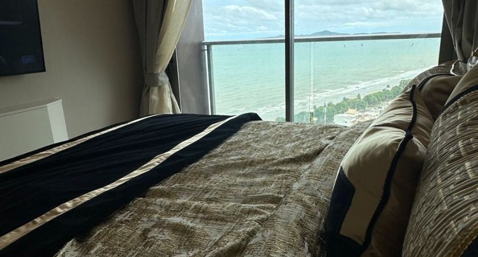 For sale 1 bed condo in Bang Lamung, Chonburi