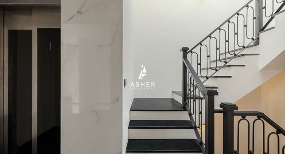 Haus zum Kauf mit 3 Zimmer in Sathon, Bangkok