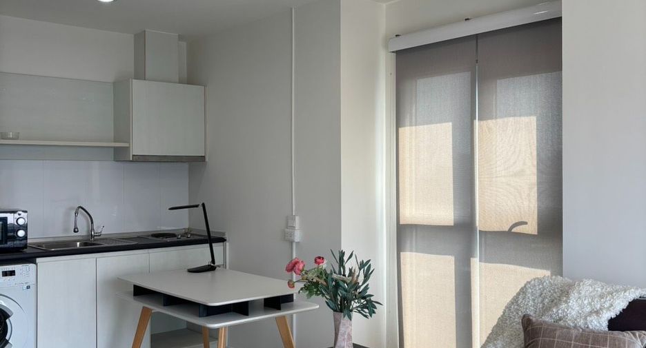 For sale 2 bedrooms condo in Khlong Toei, Bangkok