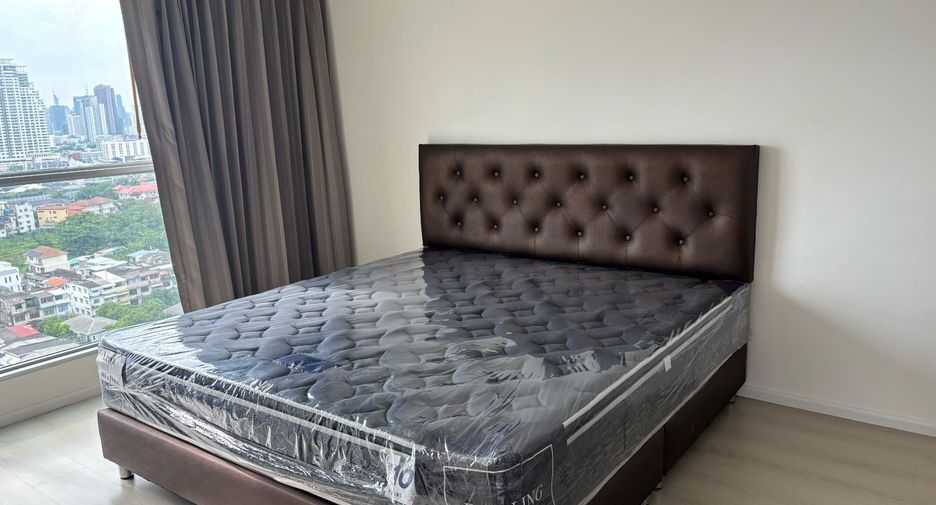 For sale 2 bedrooms condo in Khlong Toei, Bangkok