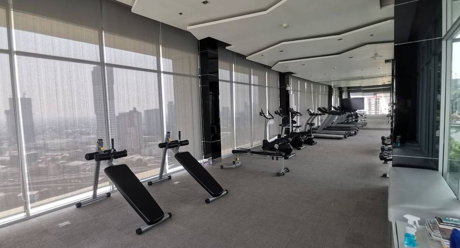 For sale 2 bedrooms condo in Khlong Toei, Bangkok