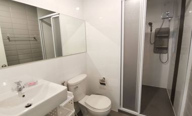 Wohnung zum Kauf mit 2 Zimmer in Khlong Toei, Bangkok